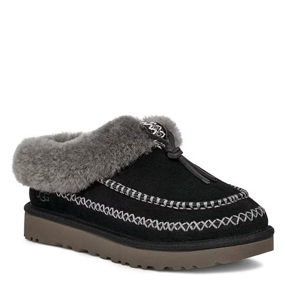 Tasman Alpine UGGs // black // size 8
